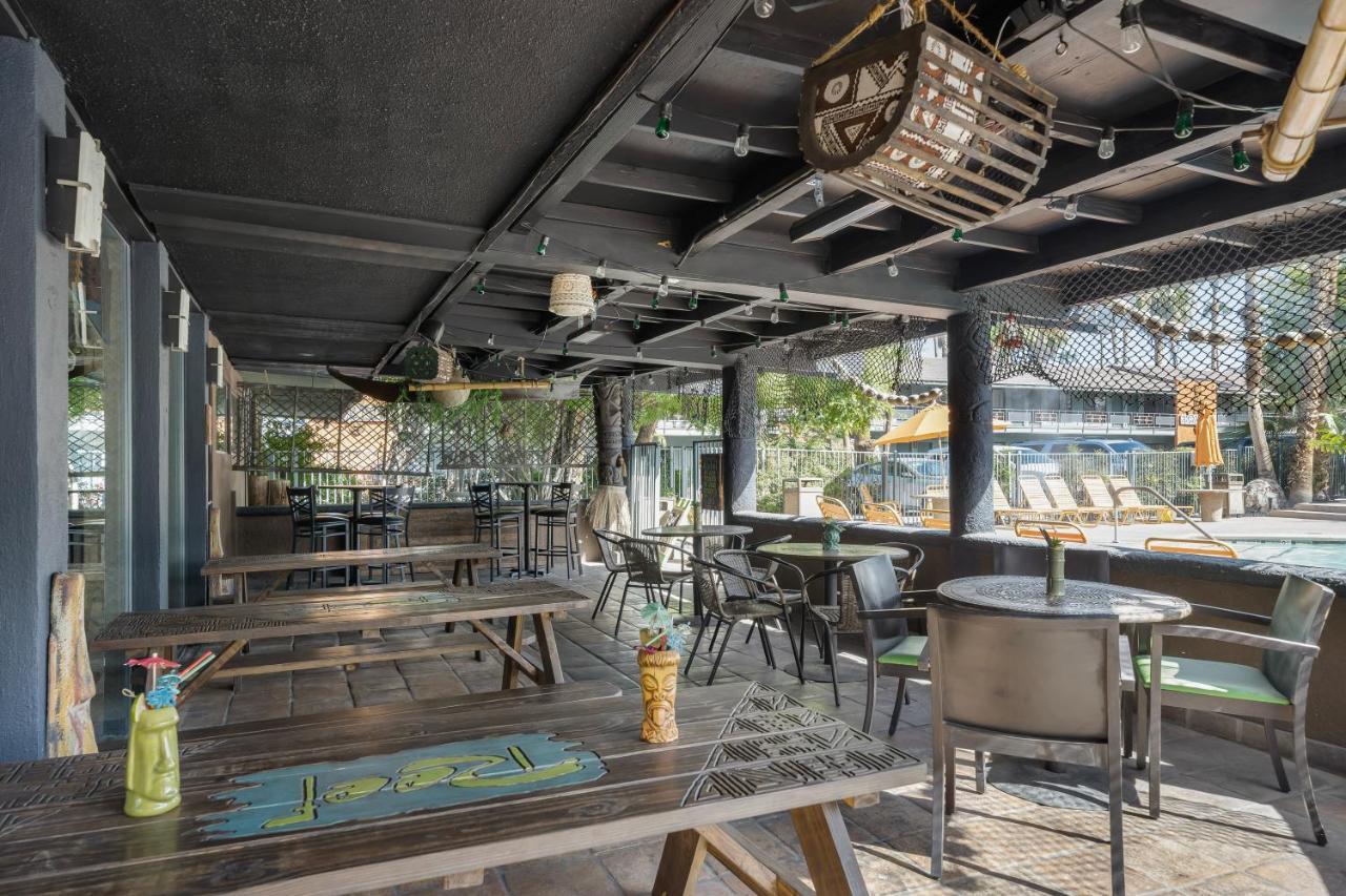卡琳特热带酒店 棕榈泉 外观 照片